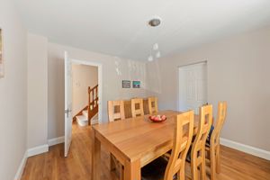 Dining Room- click for photo gallery